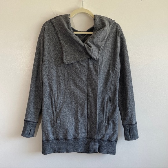 Lululemon Wrap Up Jacket Heather grey hooded zip up long sweater 4 athleisure - Picture 3 of 14